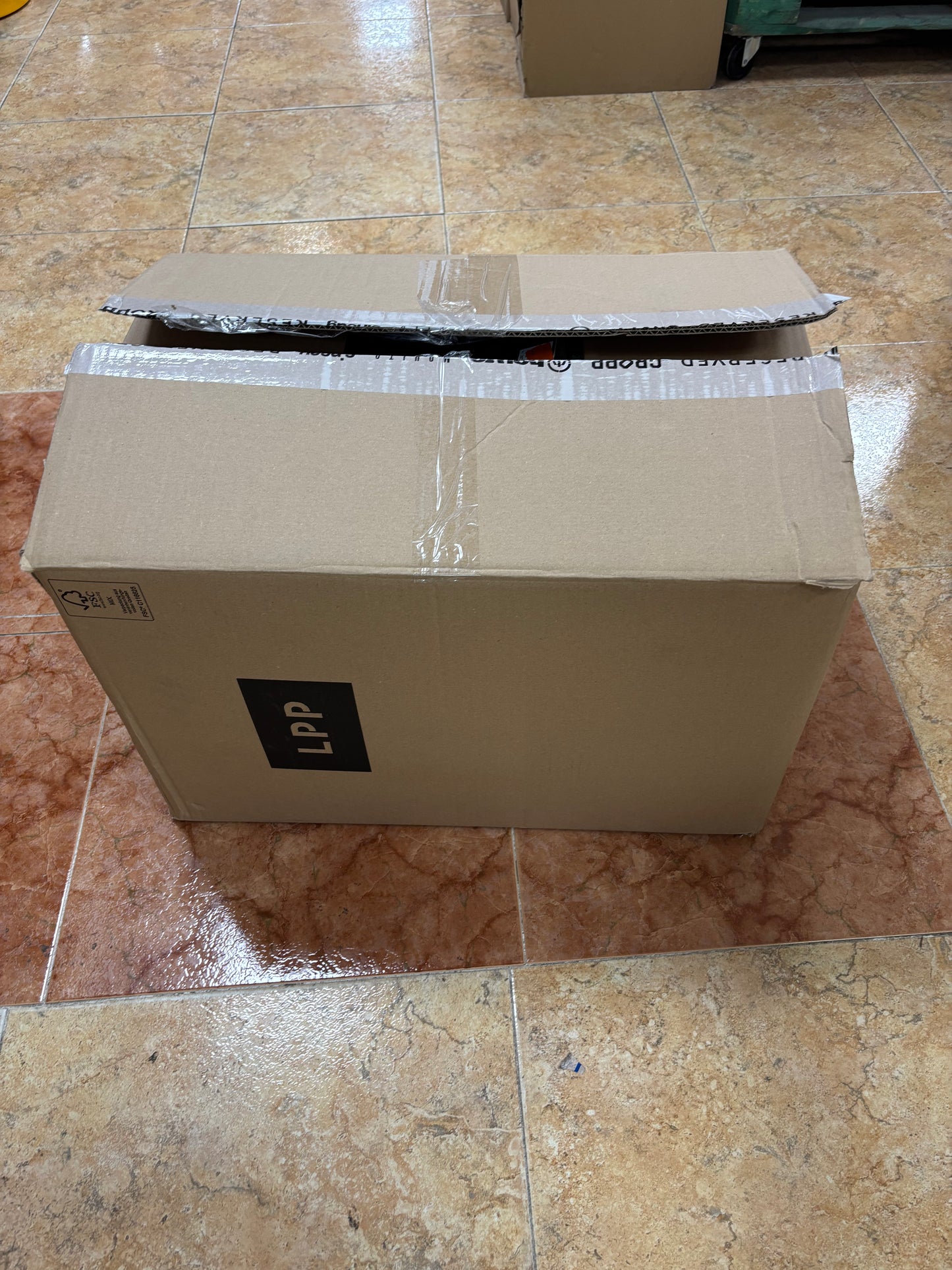 LOTE MIX BAZAR 85% FUNDAS entre 300 y 400 unidades por caja